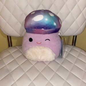 Minya the Mushroom Squishmallow